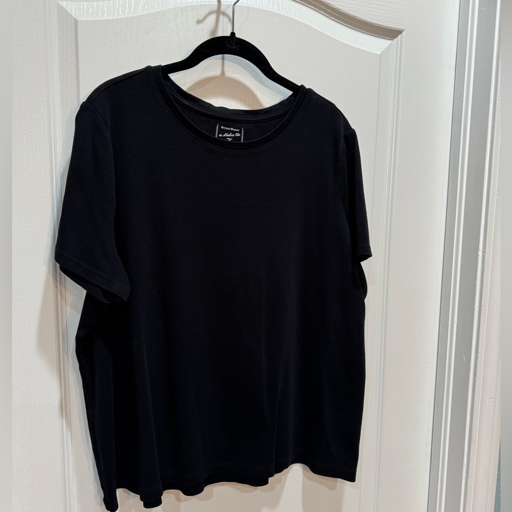 Studio Works Black T-shirt Size 2X